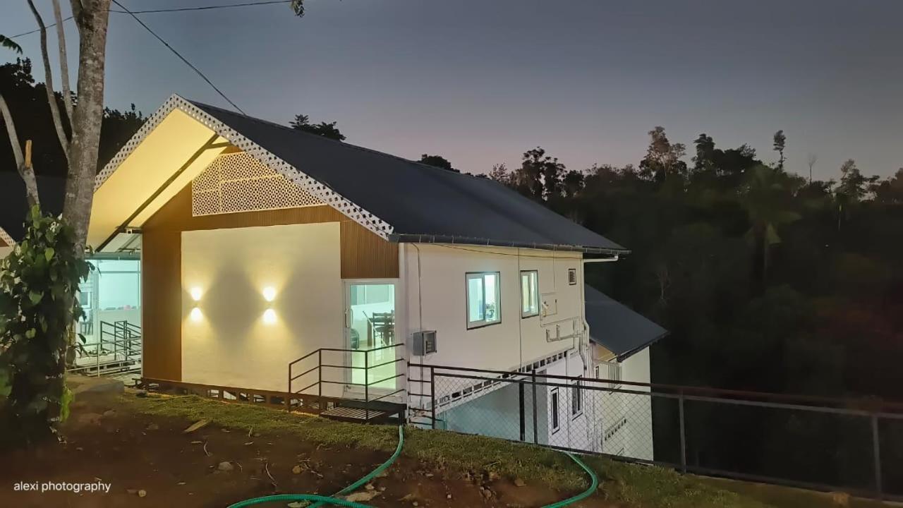 The Cloud Mountain Tourist Villa Vagamon Exteriér fotografie